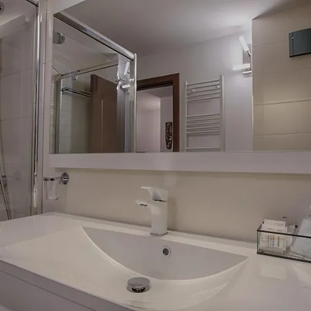 Pensiune Mer Guest House B&B