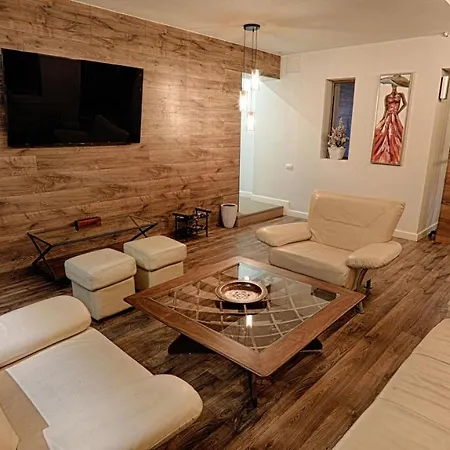 Mer Guest House B&B