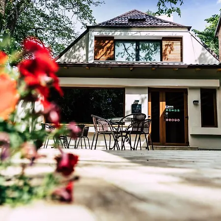 Mer Guest House B&B Pensjonat Braszów