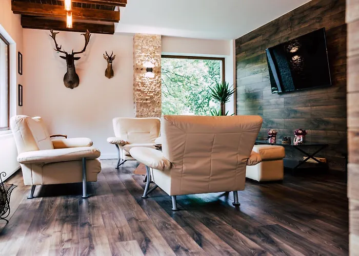 Mer Guest House B&B Pensjonat 4*